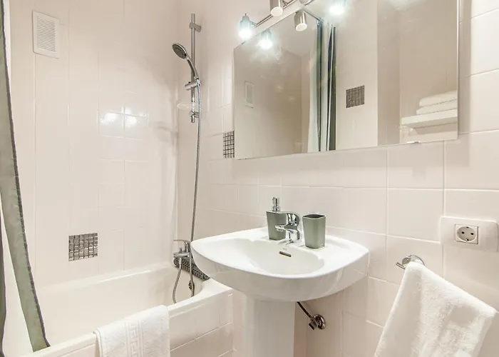 Vistas Ocean View Ph08