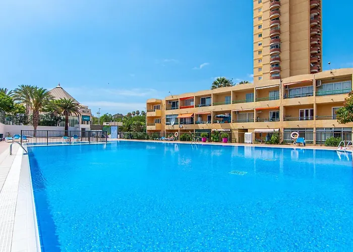 Vistas Ocean View Ph08